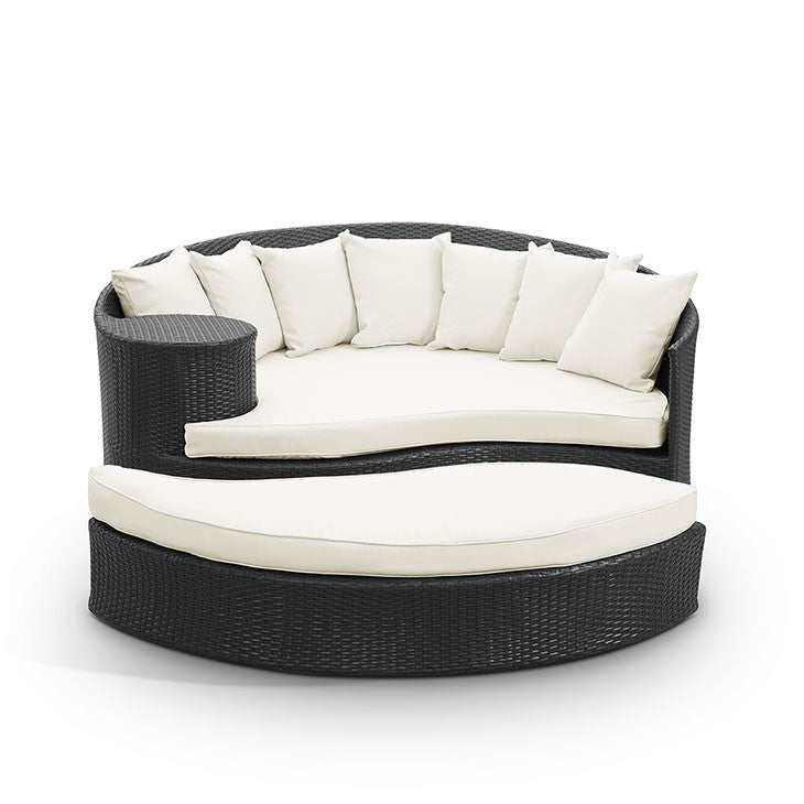 TAIJI OUTDOOR PATIO WICKER DAYBED IN ESPRESSO WHITE - onePage